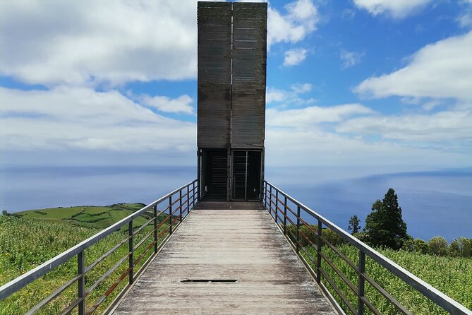 Tour in Sao Miguel With Snack - Tour Experience