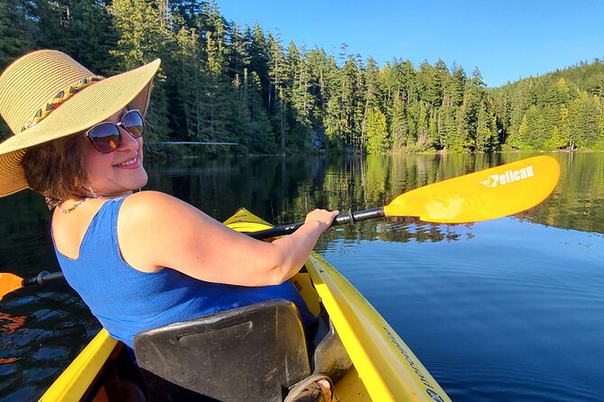 Vancouver Outdoors - Levette Lake Kayaking (Squamish) - Lunch and Refreshments