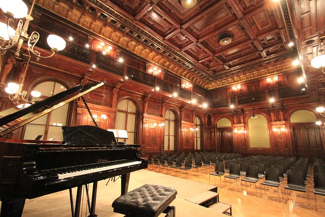 Vienna Supreme Concerts at Palais Eschenbach - Transportation and Proximity