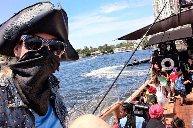 1-Hour Interactive Pirate Cruise in Ft. Lauderdale (Arrive 30 Minutes Early) - Takeaways for Young Pirates