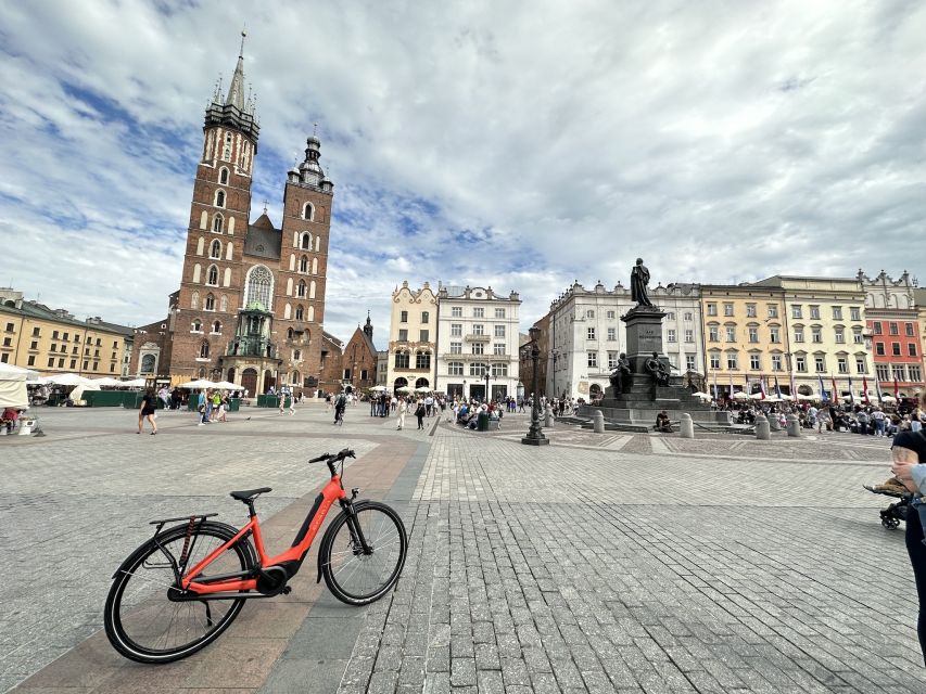 3-Hour Small Group Tour on Bosch E-Bike - New Bikes! - Biking Experience