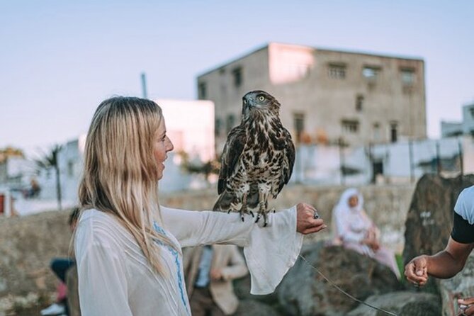 4 Hour Deluxe Private Guided Tour of Tangier - Unique Shopping Opportunities