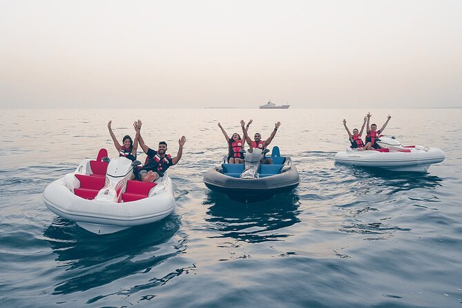 60 Min Amazing Dubai Self-Drive Boat Tour - Meeting Point and Pickup