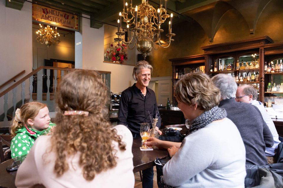 Amsterdam: The Grand Dutch Food & History Tour - Exploring the Neighborhoods