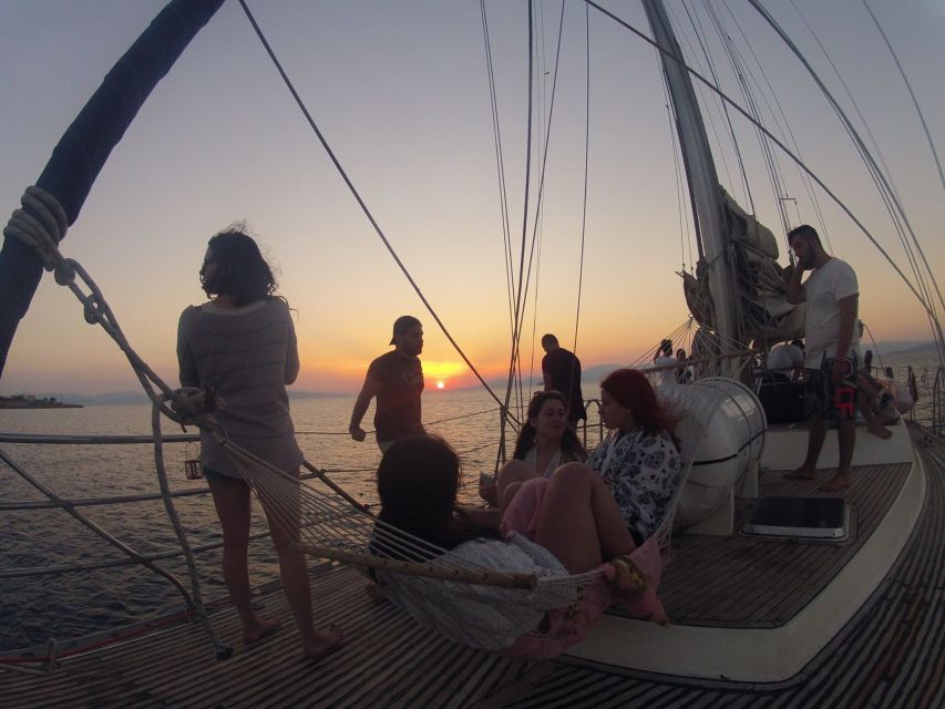 Athens: Full-Day Sailing Experience - Included Amenities