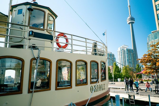 Best of Toronto Small Group Tour With CN Tower and Harbour Cruise - Accessibility Information