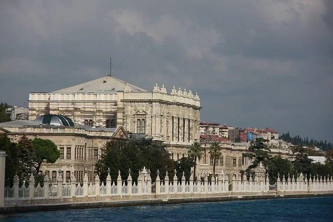 Bosphorus Cruise - Captivating Live Performances