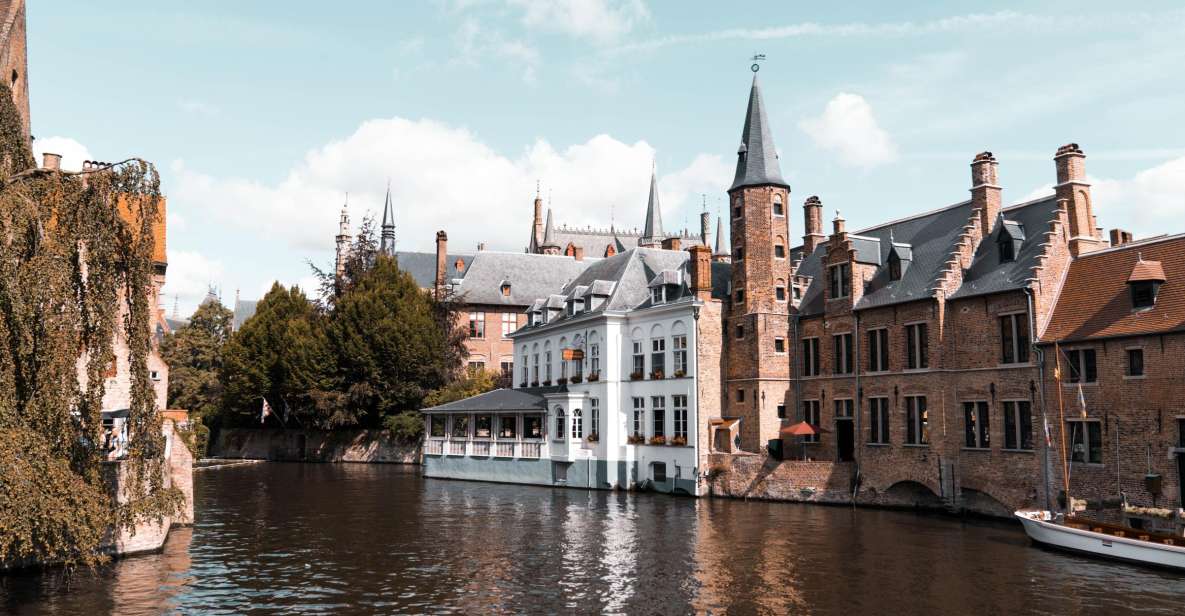 Bruges: Unlimited 4G Internet in the EU With Pocket Wifi - Device Details and Usage