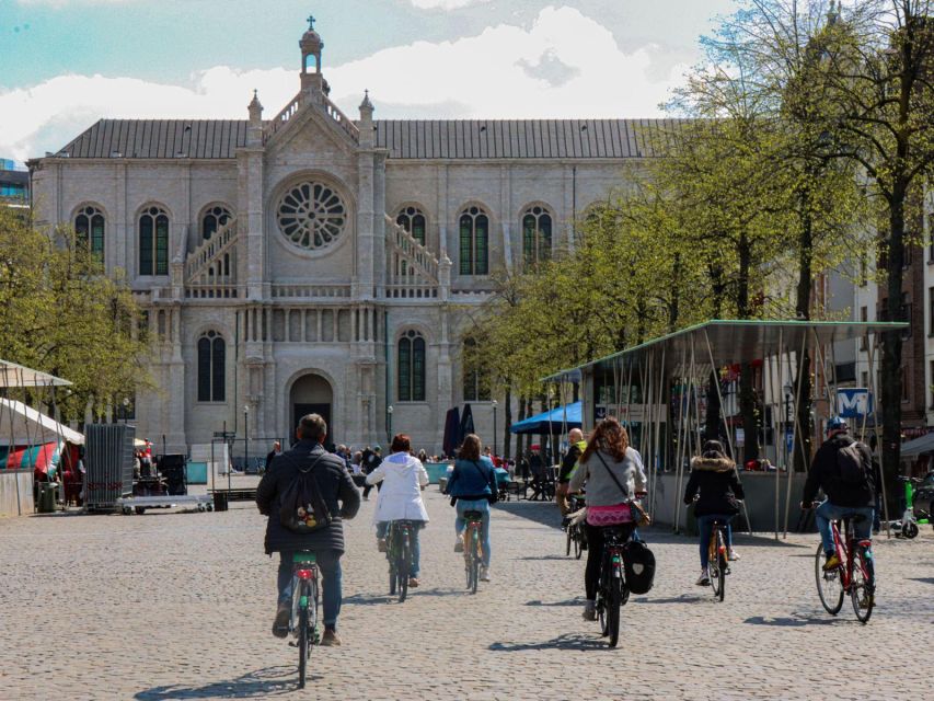 Brussels: Highlights and Hidden Gems Bike Tour - Meeting Point and Important Information