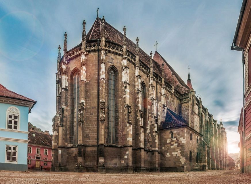 Bucharest - Peleș Castle - Dracula Castle - Black Church Brașov - Peleș Castle