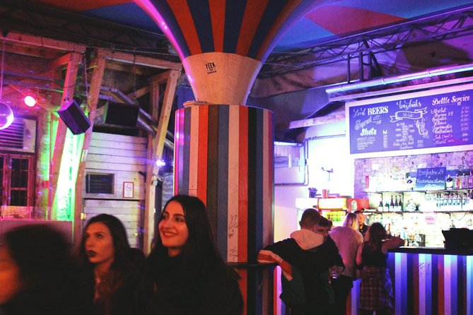 Budapest Underground Ruin Bar Tour With Drinks & Street Food - Snacks and Alcoholic Beverages