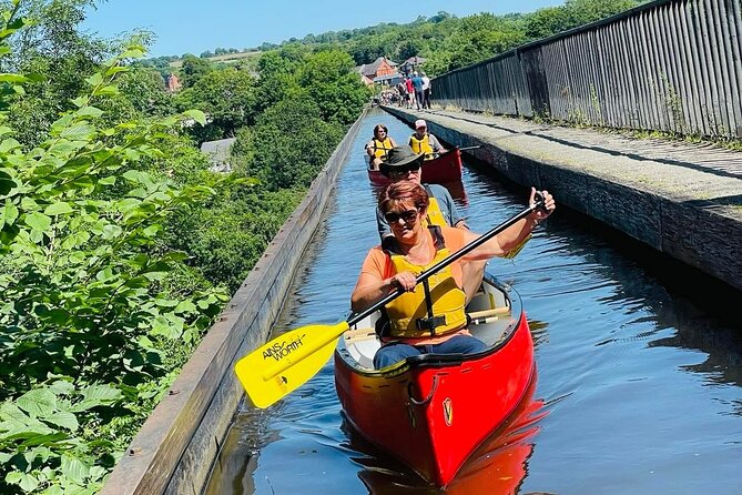 Canoe Trip Over the Pontcysyllte Aqueduct - Group Size and Accessibility