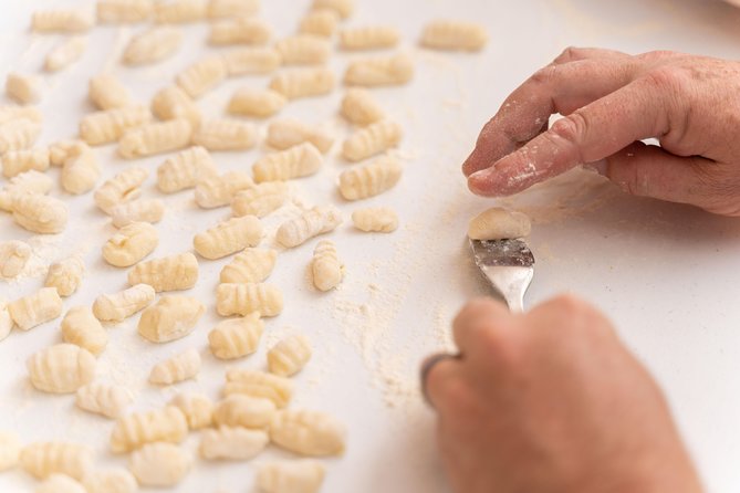 Cesarine: Pasta & Tiramisu Class at a Locals Home in Bologna - Mastering the Art of Tiramisu