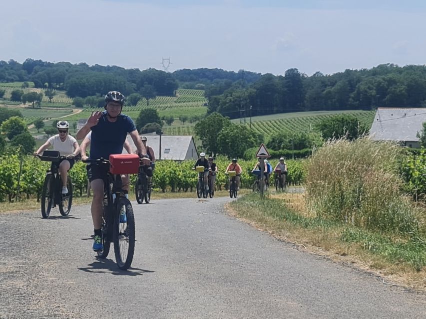 Châteaux of the Loire Cycling! - Visiting Historic Châteaux