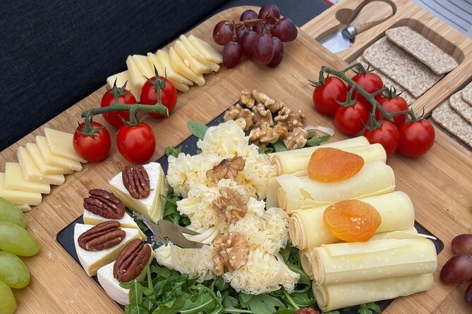 Cheese Platter by Boat on Lake Thun, Interlaken - Meeting and Pickup Information