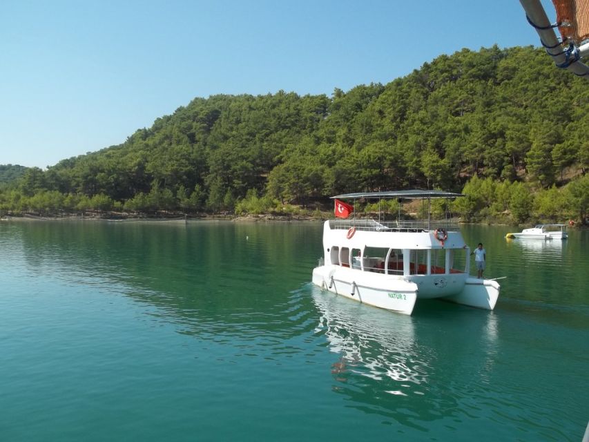 City of Side: Green Lake Boat Trip and Bus Safari With Lunch - Green Lake Cruise