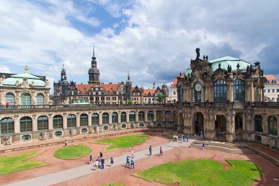 Dresden: Historical City Tour of Dresden and Frauenkirche - Visiting the Church of Our Lady