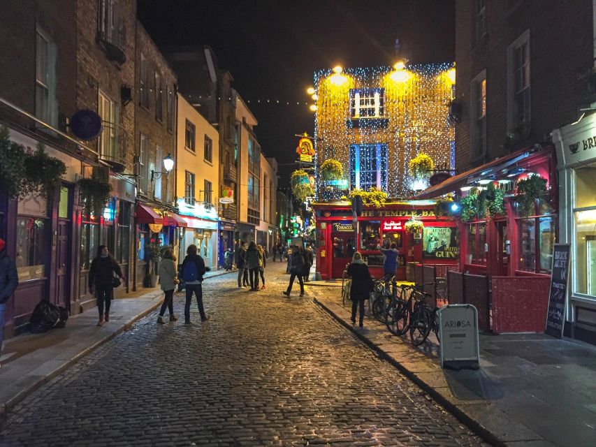 Dublin: Historic Guided Walking Tour & Dublin Castle Ticket - Key Stops