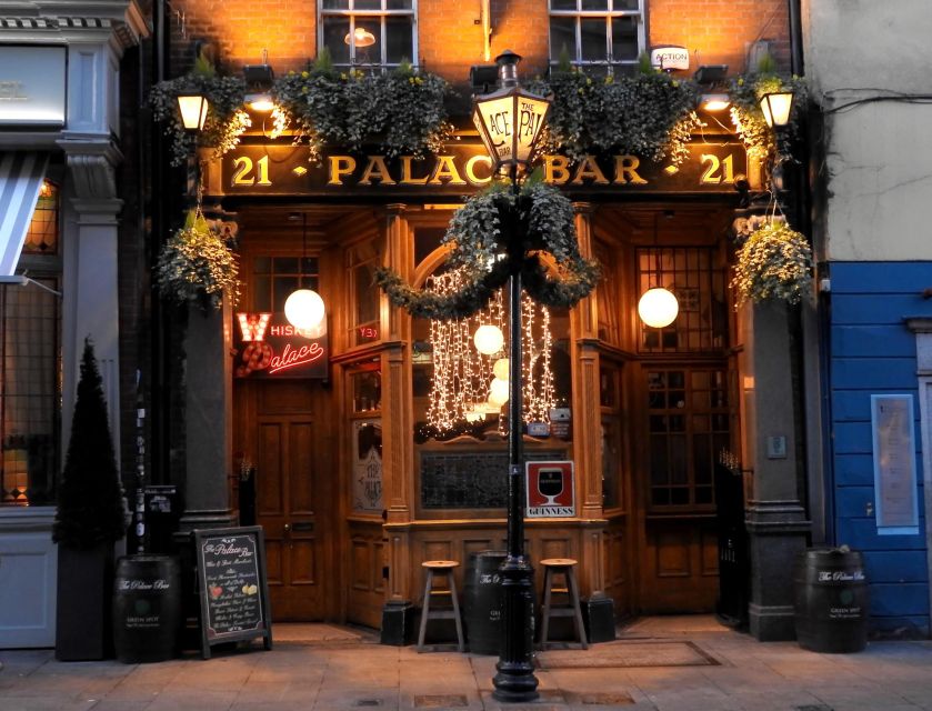 Dublin: Old Towns Famous Pubs Outdoor Escape Game - Exploration of Famous Pubs