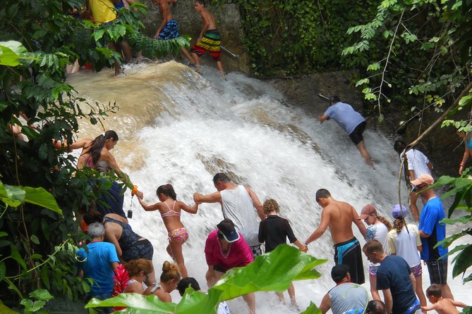 Dunns River Falls Tour From Ocho Rios - Relaxing on the White Sand Beach