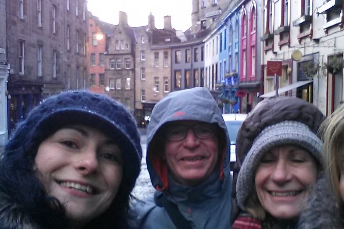 Edinburgh Private Tour With a Local Guide, Highlights & Hidden Gems - Meeting Point