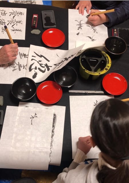 Experience the Art of Japanese Calligraphy at Myoshinji - Calming and Mindful Experience