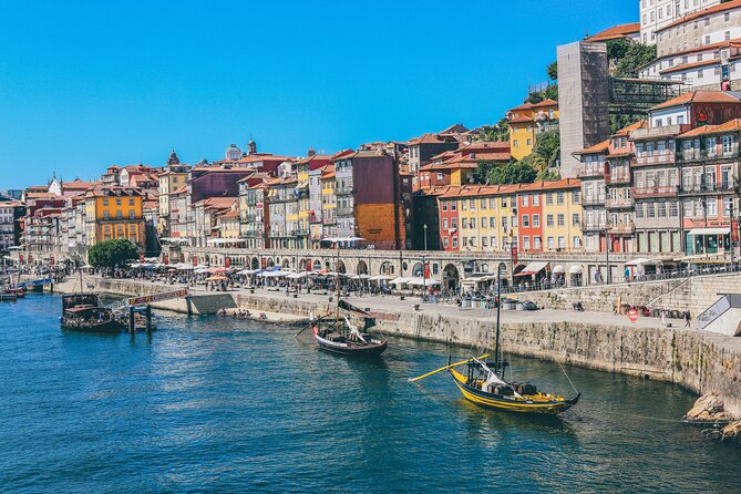 Fado Tour With Guide, Dinner & Live Show in Porto - Accessibility and Participation