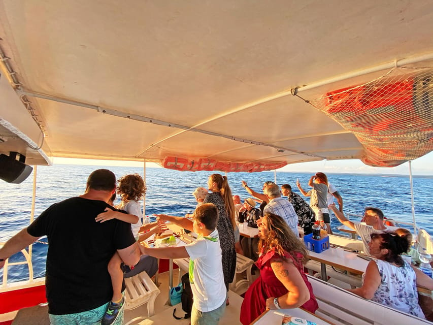 Fazana: Sunset Dolphin Cruise With Dinner in Brijuni Park - Highlights and Amenities