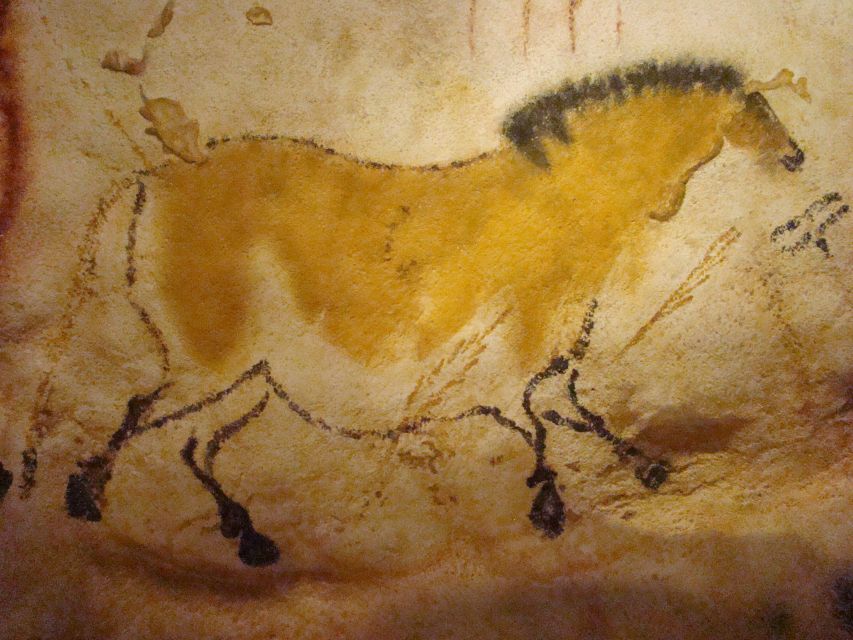 From Bordeaux: Lascaux and Dordogne Valley Private Tour - Lascaux IV Guided Tour