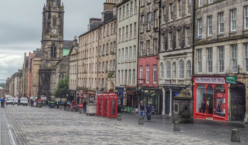 From Glasgow: Private One-Way Transfer to Edinburgh - Vehicle Options