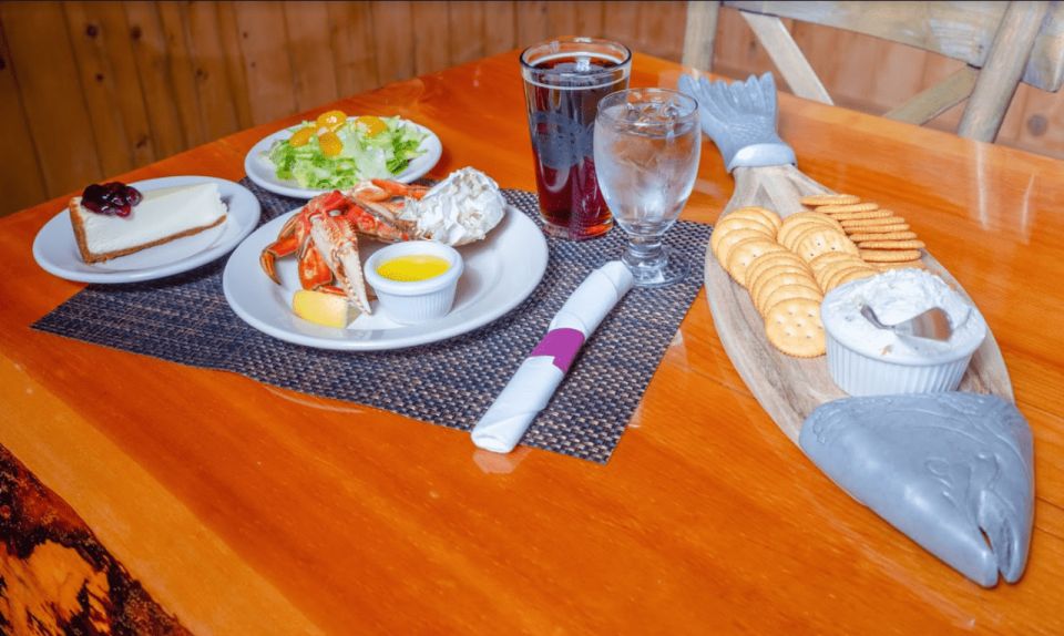 From Ketchikan: Crab Feast Lunch at World Famous Lodge - Transportation and Meeting Details