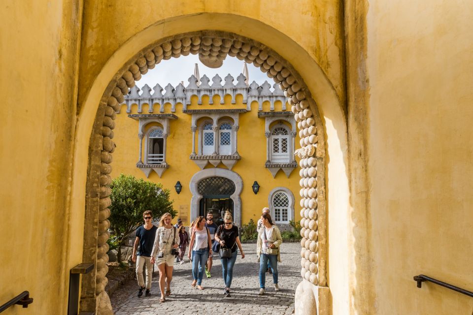 From Lisbon: Best of Sintra and Cascais Guided Day Tour - Travel to Cabo Da Roca