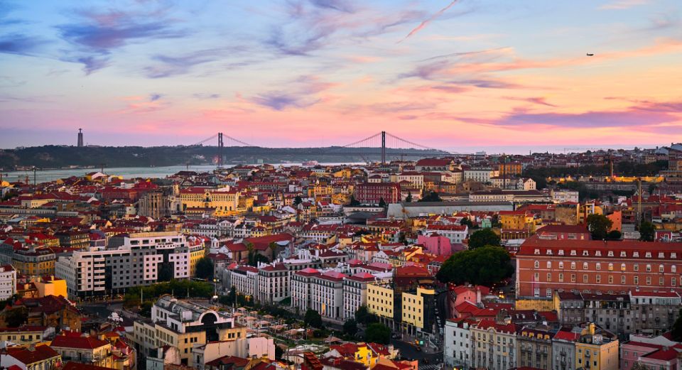 From Porto: Private Sightseeing Lisbon Tour - Portuguese Cultural Immersion