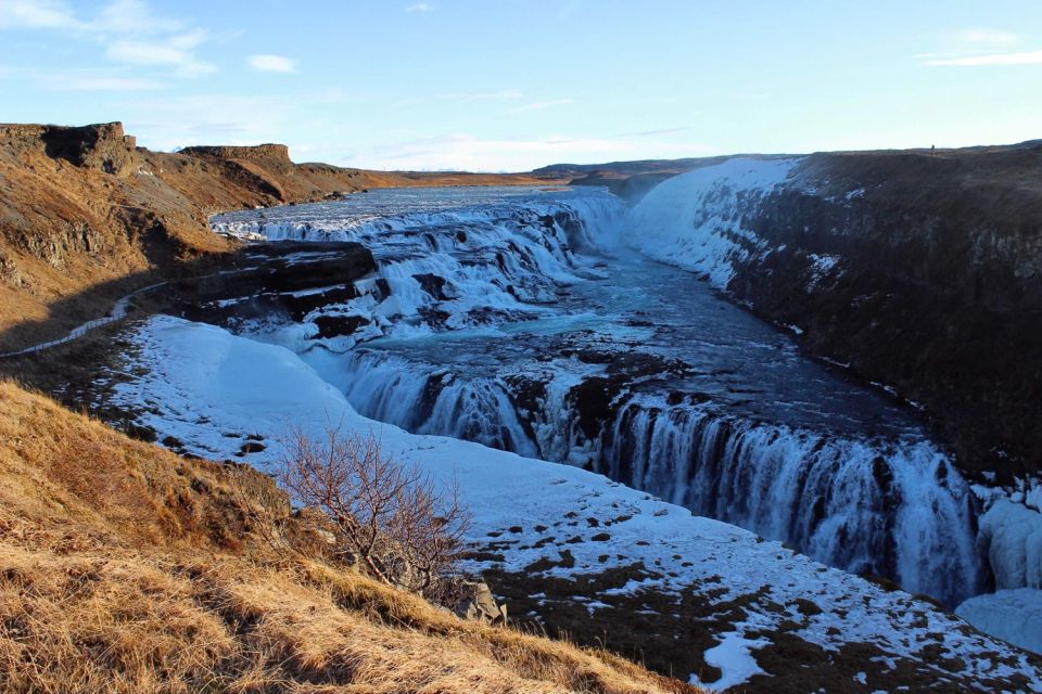 From Reykjavik: Golden Circle, Bruarfoss & Kerid Crater - Geothermal Power of Geysir Area