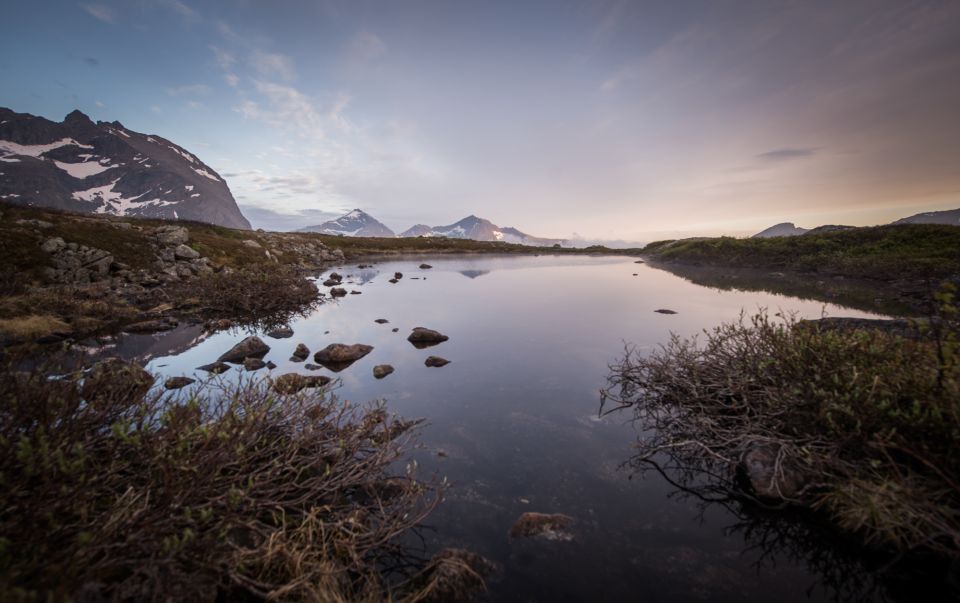 From Tromsø: Midnight Sun Hiking Tour - Booking