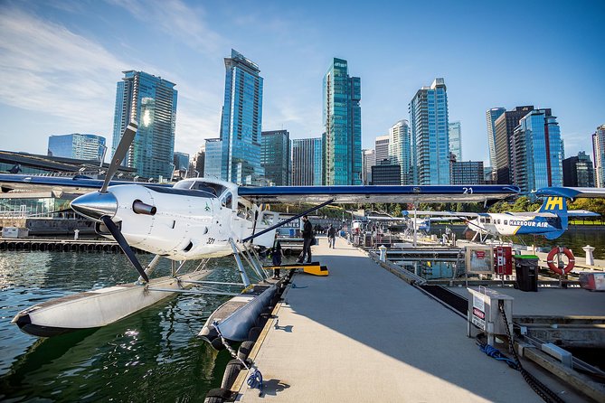 From Vancouver: Scenic Seaplane Transfer to Seattle - Experience