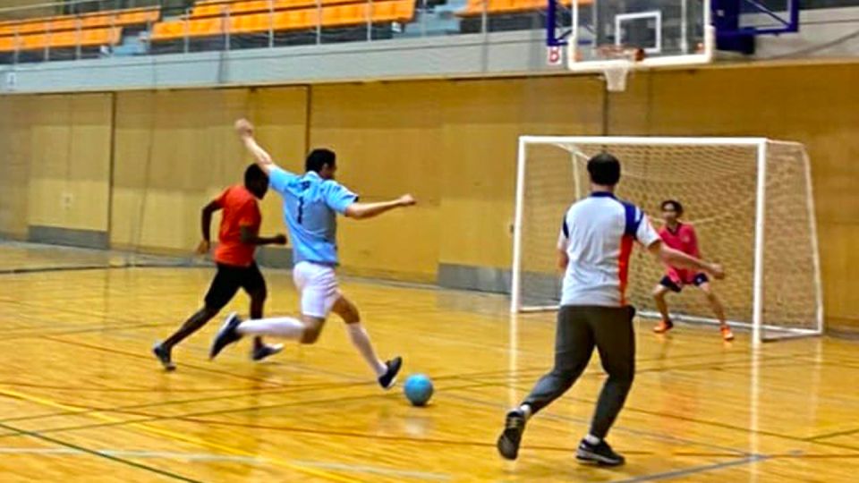 Futsal in Osaka & Kyoto With Locals! - Equipment and Facilities