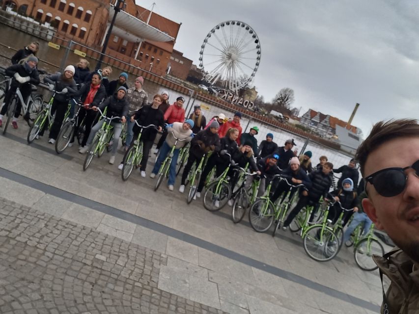 Gdansk: Guided Bike Tour of Old Town and Shipyard - Historical Insights From the Guide