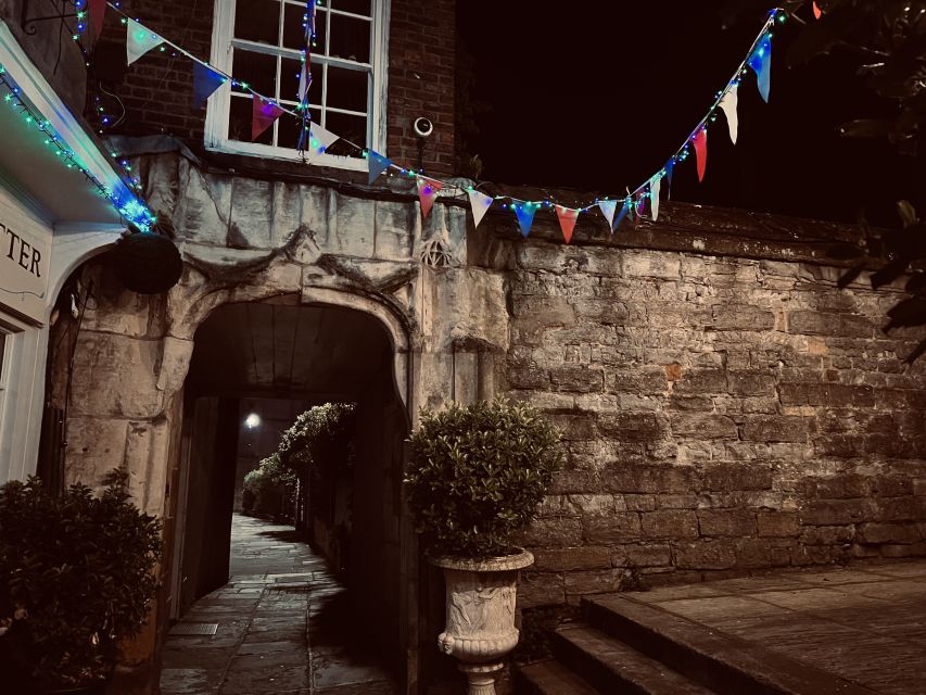 Gloucester: Ghost-Themed Guided Walking Tour - Visiting Gloucesters Haunted Locations