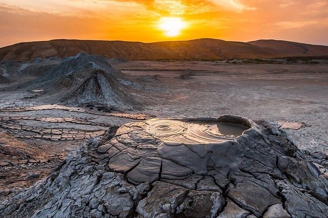 Gobustan, Mud Volcano, Burning Mountain and Fire Temple Tour - Pickup Information