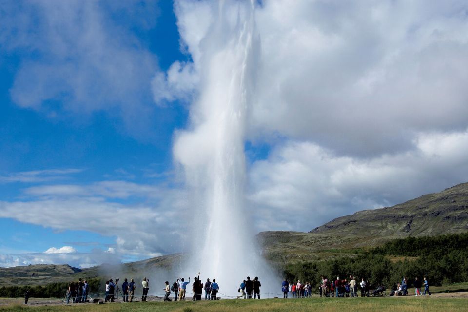 Golden Circle and Fontana Wellness Tour From Reykjavik - Gullfoss Waterfall