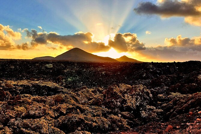 Guided 4-Hour E-Bike Tour Among the Volcanoes of Lanzarote - Meeting Point