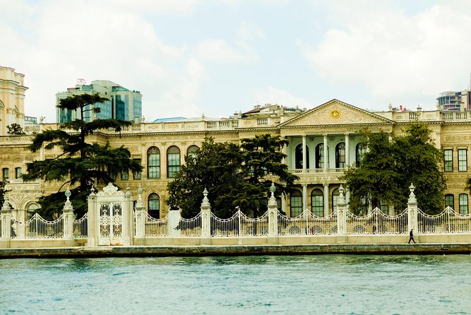 Guided Tour: Bosphorus Cruise & Dolmabahce Palace - Bosphorus Cruise