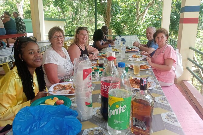 Half-Day City Tour Cultural From Punta Cana for Small Group - Lunch and Refreshment Offerings