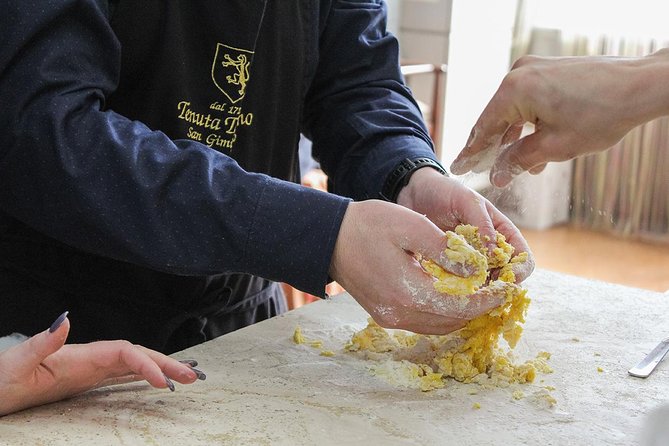 Home Made Pasta Cooking Class in Tuscany - Class Duration and Timing