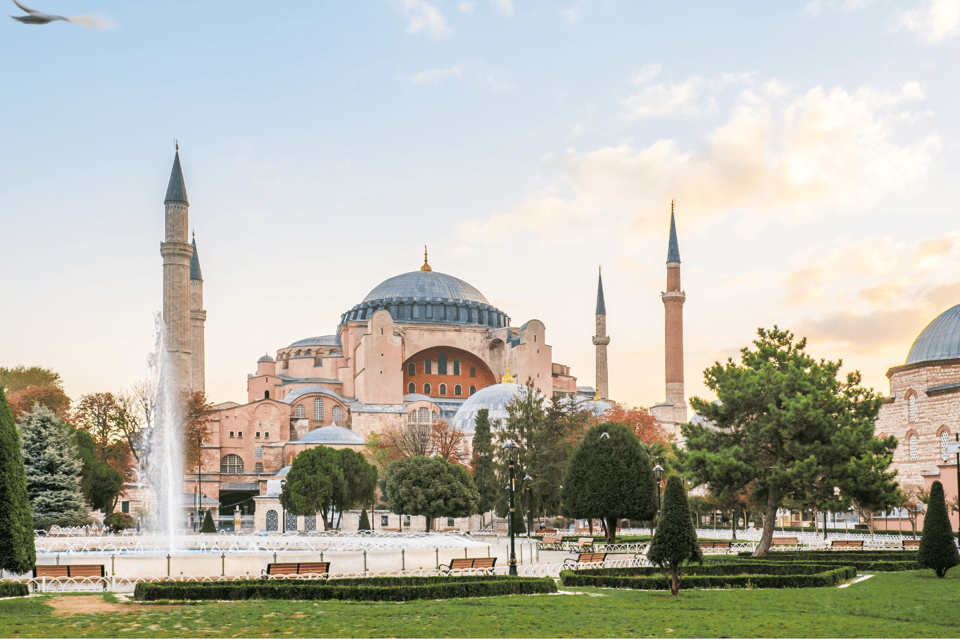 Istanbul: First Discovery Walk and Reading Walking Tour - Activity Details