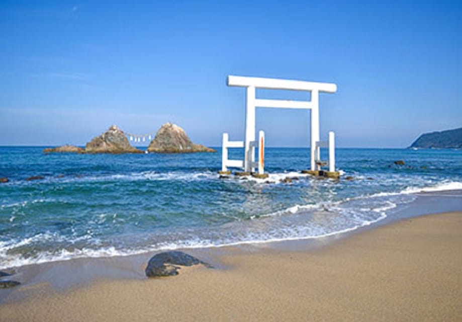 Itoshima: Customized Private Tour With a Local Guide - Experience Features