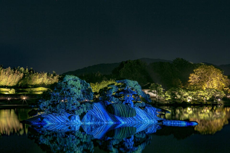 Itsukushima Shrine Special Nighttime View Review - Unique Experience