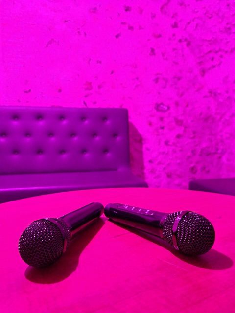 Karaoke Box in Downtown Chartres - Soundproofed Karaoke Rooms