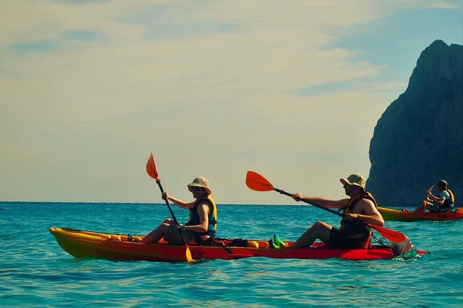 Kayak & Coasteering - Cliff Jumping Thrill